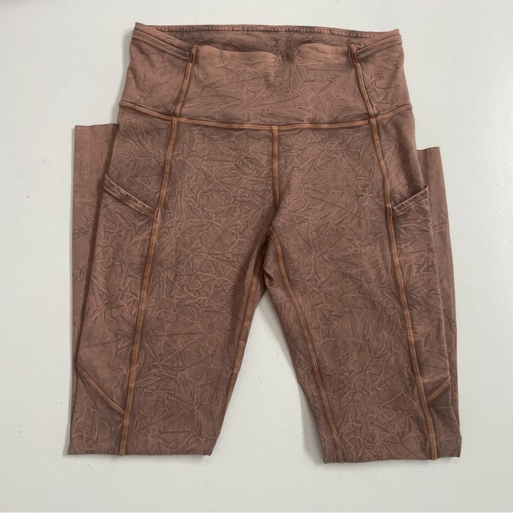 Lululemon Fast and Free Tight Leggings Side Pockets Ice Dye Wash Brown Earth 25”